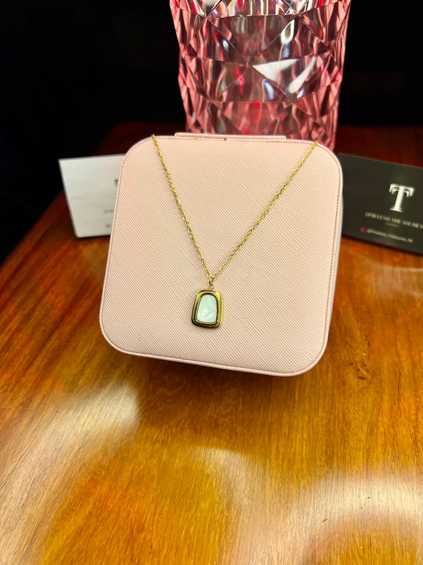 Premium Quality Stainless Steel 18k White Shell Gold Necklace