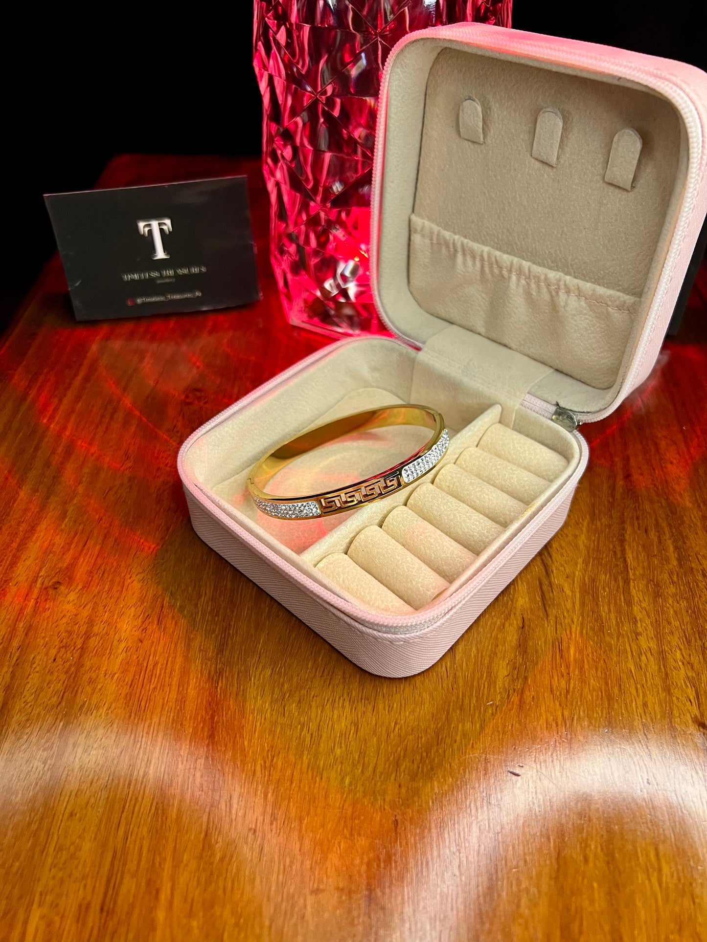 Premium Quality Stainless Steel 18k Golden Legacy Cuff