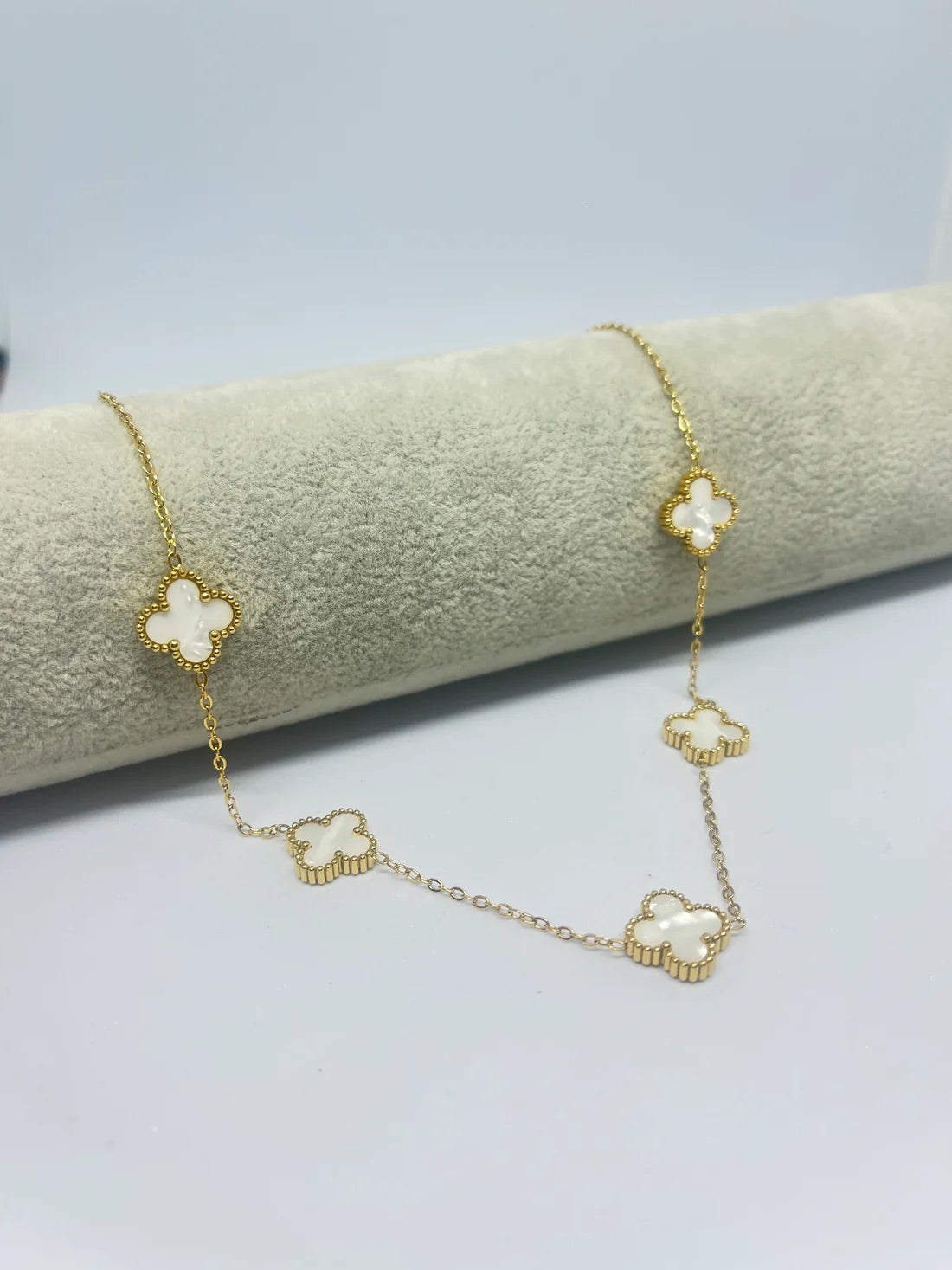Premium Quality Stainless Steel 18k White Clover 5 Motifs Necklace