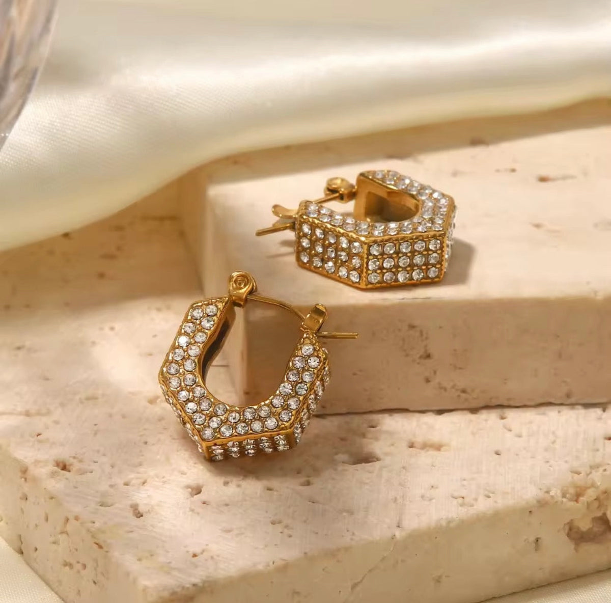 Premium Quality Stainless Steel 18k Hexa Zircon Hoops