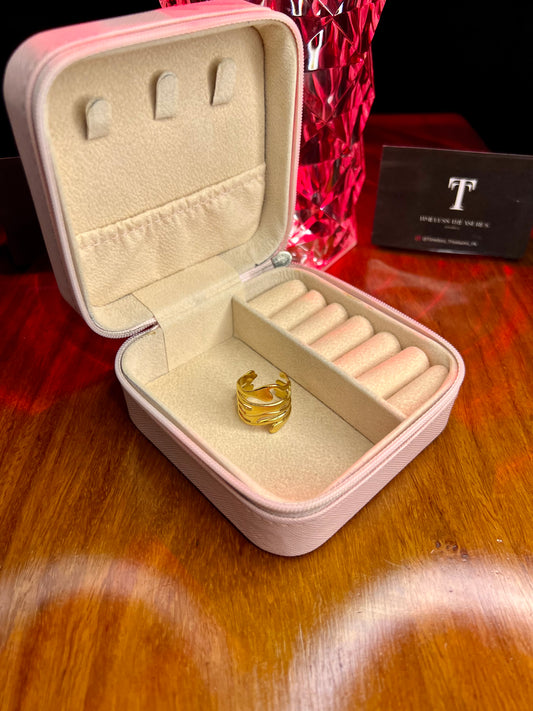 Premium Quality Stainless Steel 18k Eniva Gold Ring