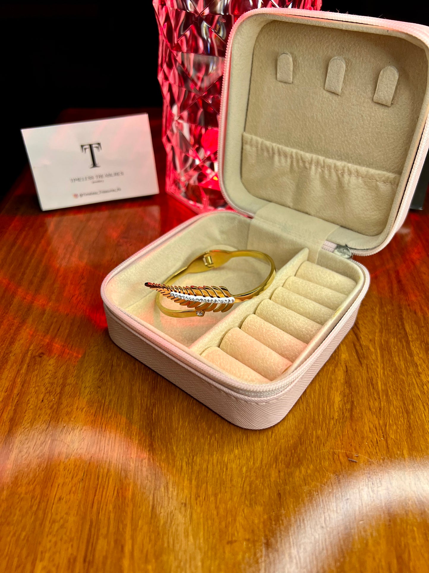 Premium Quality Stainless Steel 18k Leaf of Grace Handcuff
