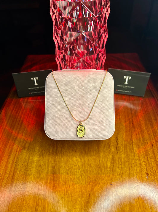 Premium Quality Stainless Steel 18k Gold Shell Rose Necklace