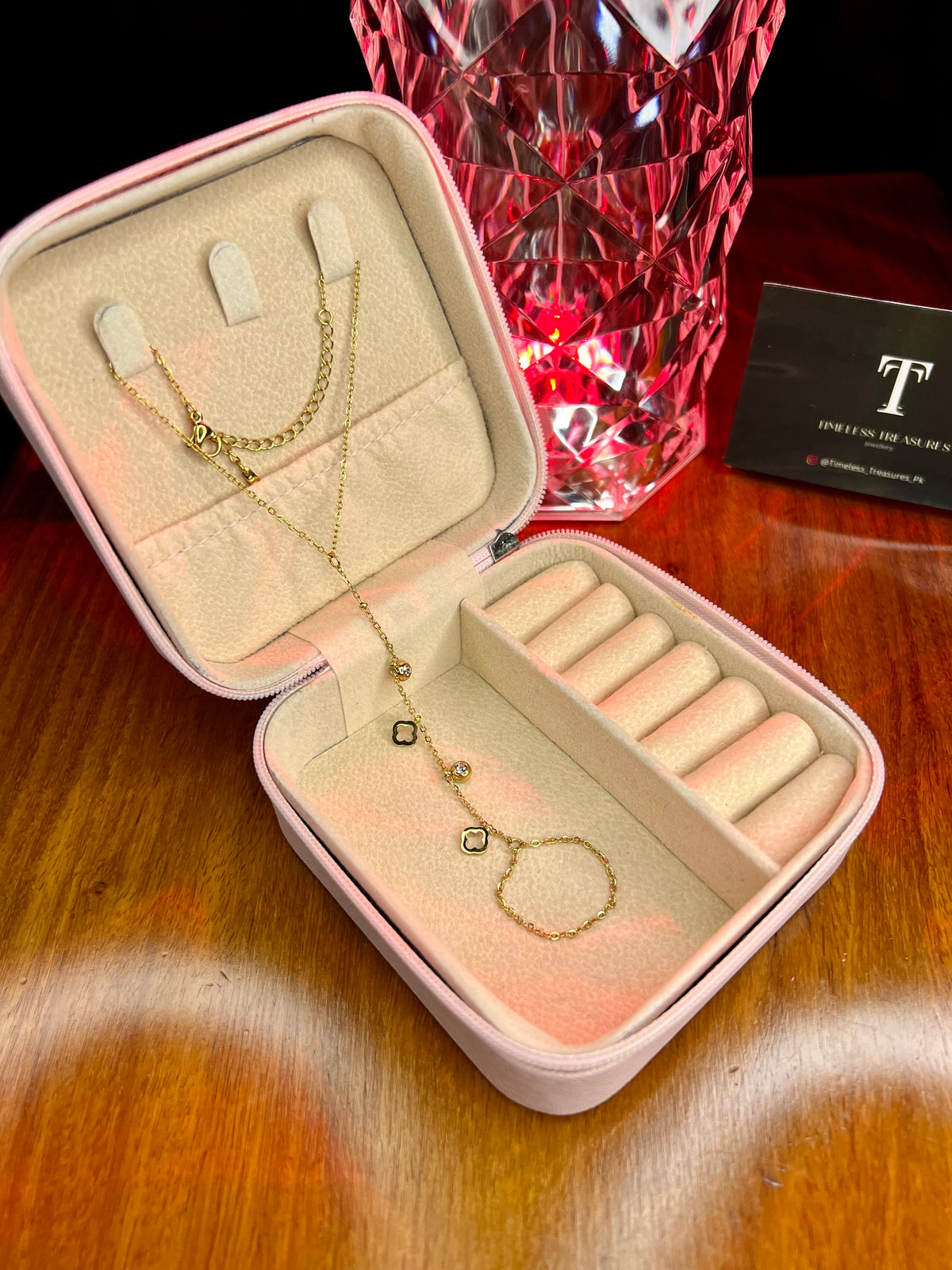 Premium Quality Stainless Steel 18k Stone Clove Anja