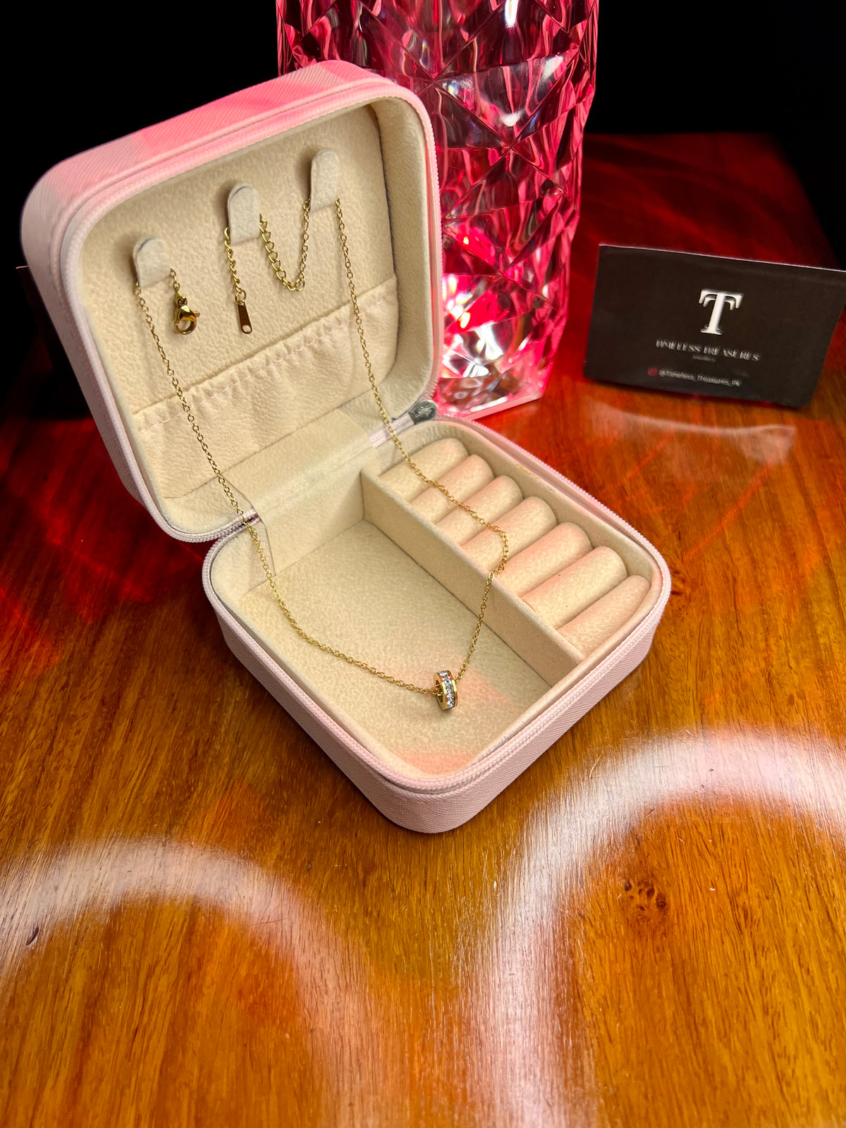 Premium Quality Stainless Steel 18k Linear Curve Necklace
