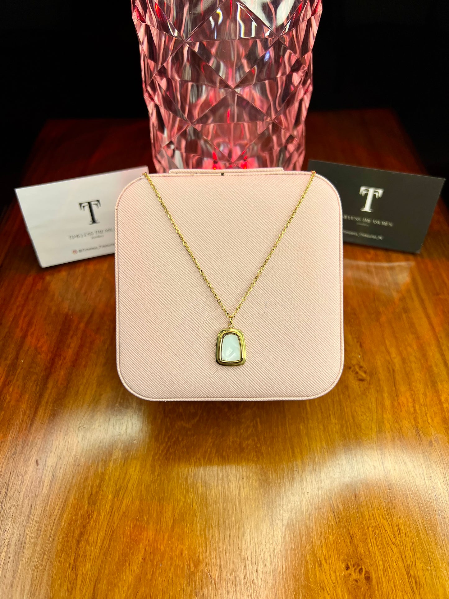 Premium Quality Stainless Steel 18k White Shell Gold Necklace