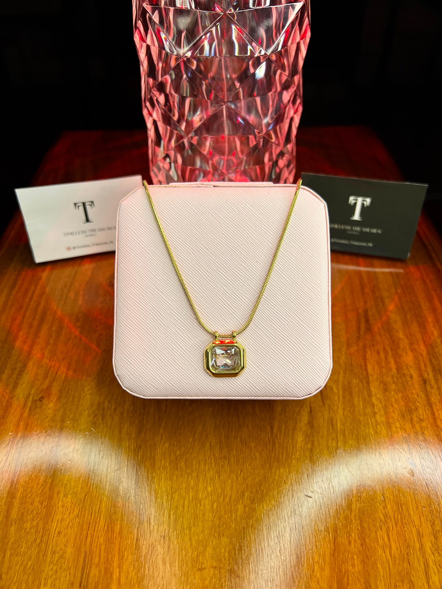 Premium Quality Stainless Steel 18k Lumiere Pendant