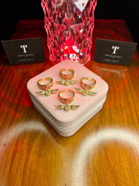 Premium Quality Stainless Steel 18k Royal Radiance Stone Ring