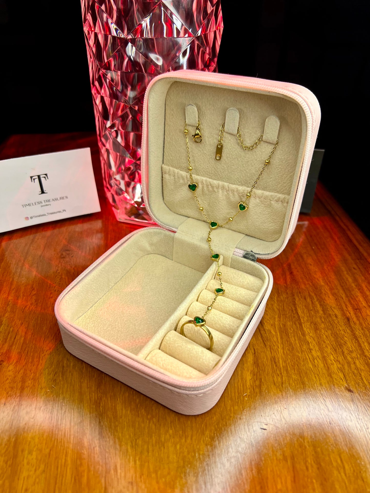 Premium Quality Stainless Steel 18k Green Stone Heart Ringlet