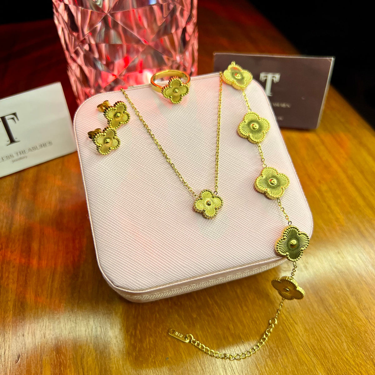 Premium Quality Stainless Steel 18k Golden Clover 4pc Set