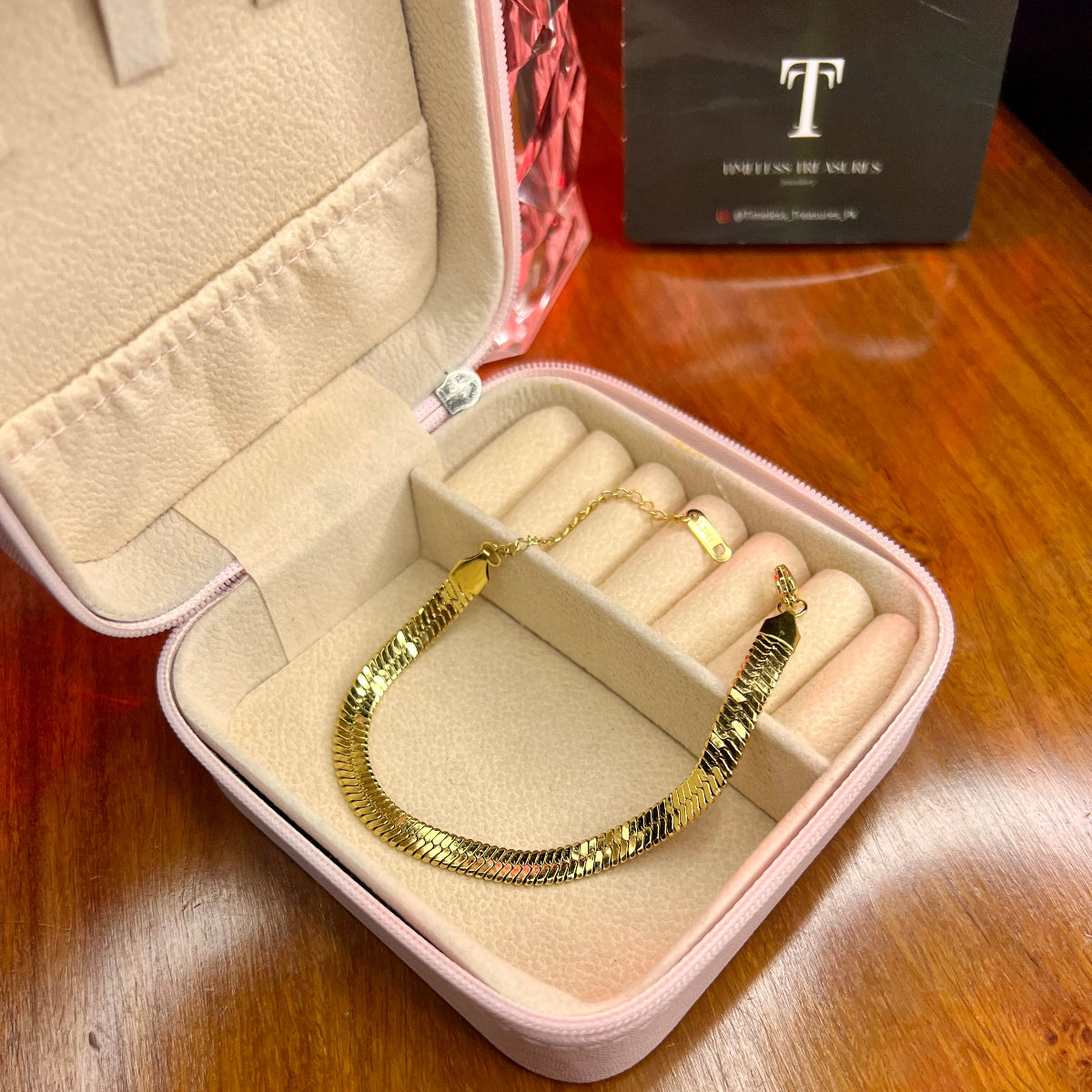 Premium Quality Stainless Steel 18k High Quality Snake Chain Bracelet (4mm)