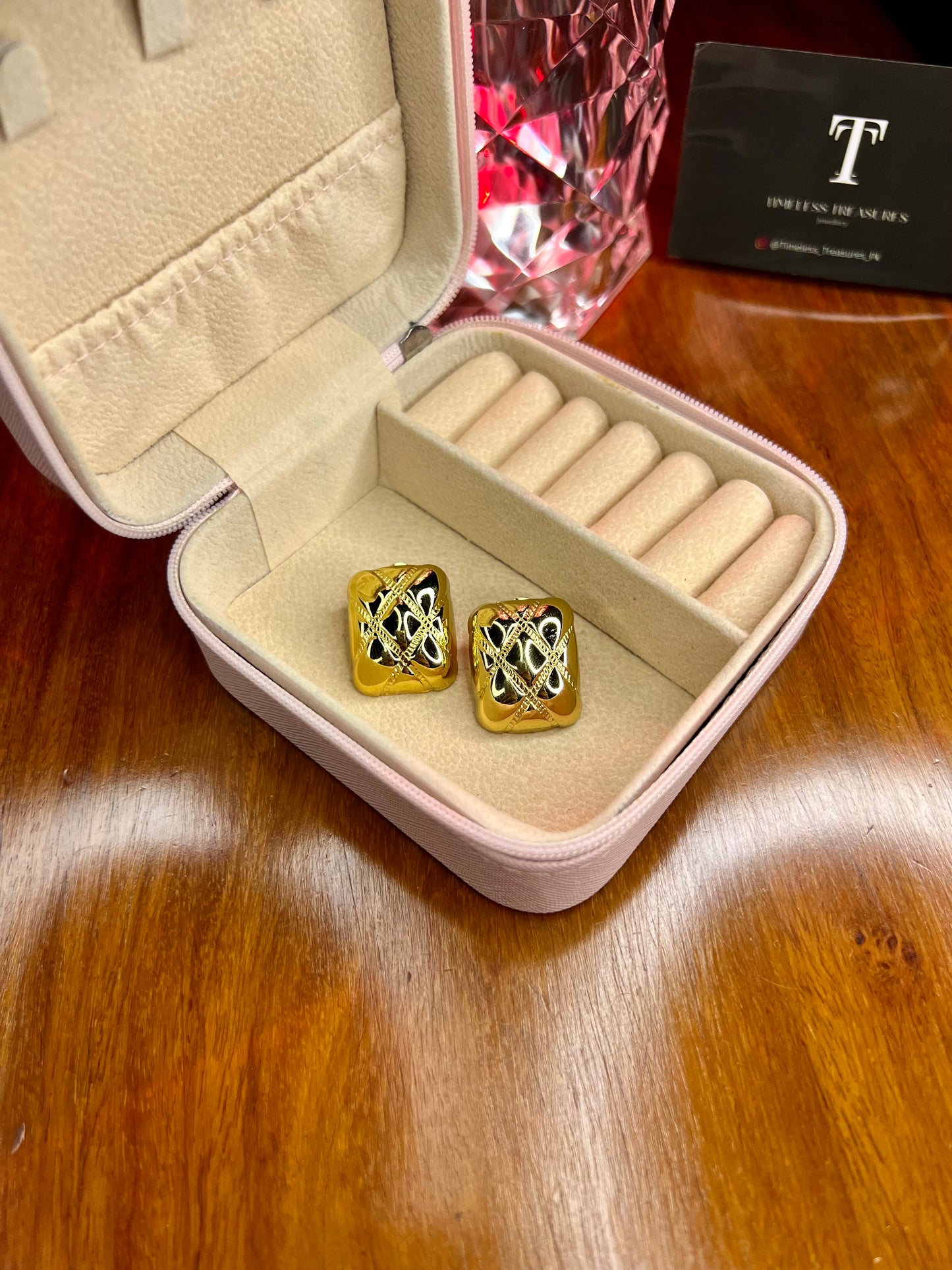 Premium Quality Stainless Steel 18k Golden Maze EarStuds